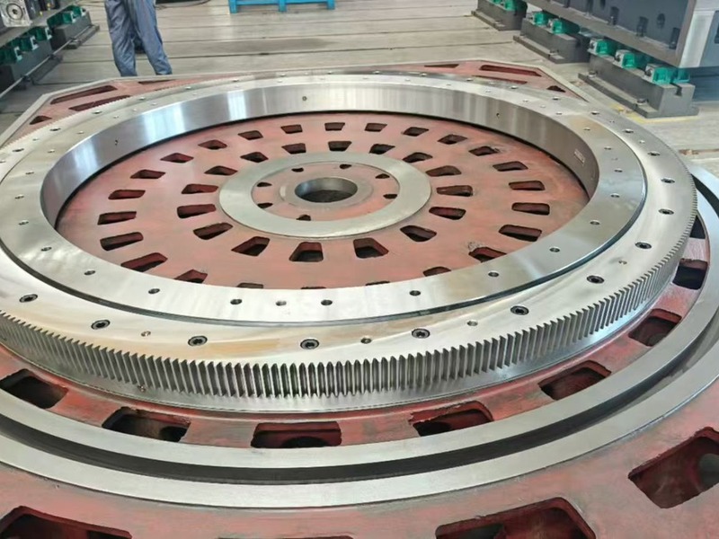 Large slewing ring bearing on site