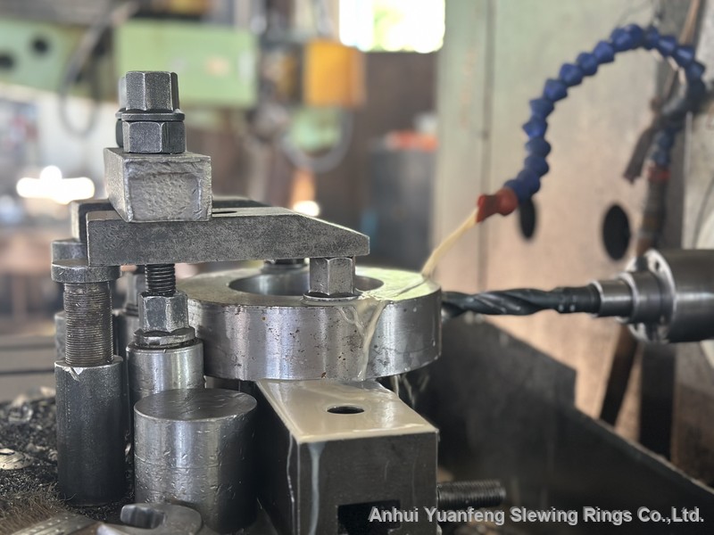 Slewing bearing machining